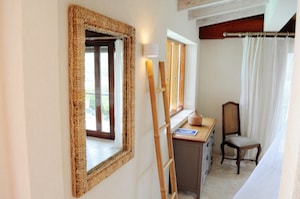 image-gallery-photo-100